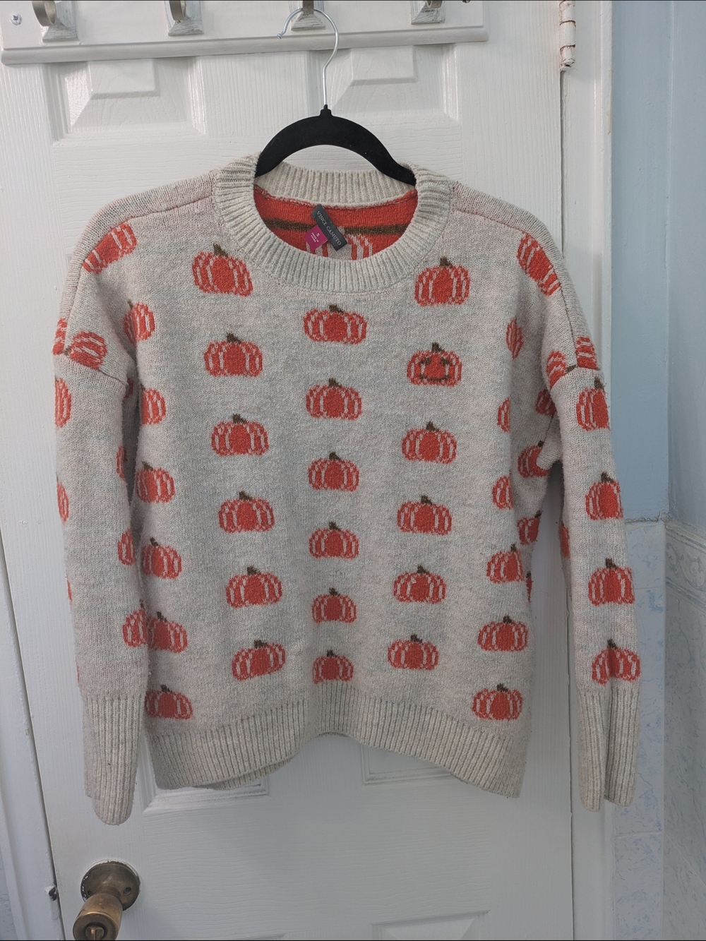 Vince Camuto Beige Crewneck Sweater with Orange Pumpkin Motif